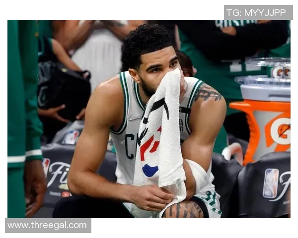 杰森塔图姆如何在NBA赛场上展现全能球员的风采与潜力